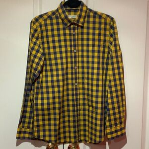 Men’s Plaid Easy Wear Shirt Sz. M Slim